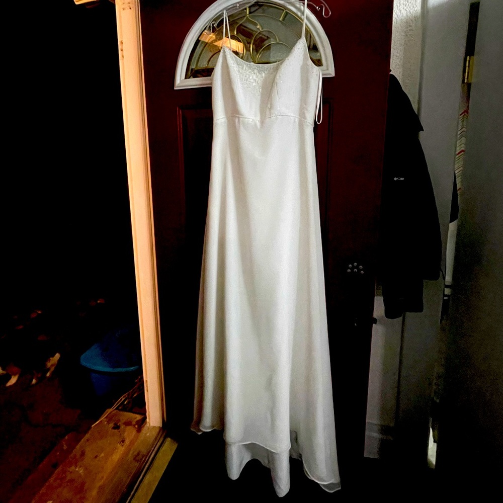 Wedding Gown NEW size 10 ONE OF A KIND